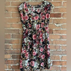 Medium Floral mini Dress
